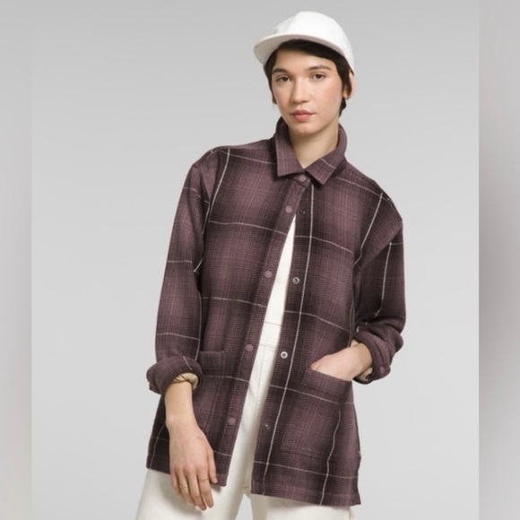 The North Face Jackets & Blazers - North Face Women's Valley Twill Utility Shacket size M Fawn Grey Color Way